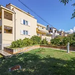 Gulic 2 Comfortable Holiday Residence
